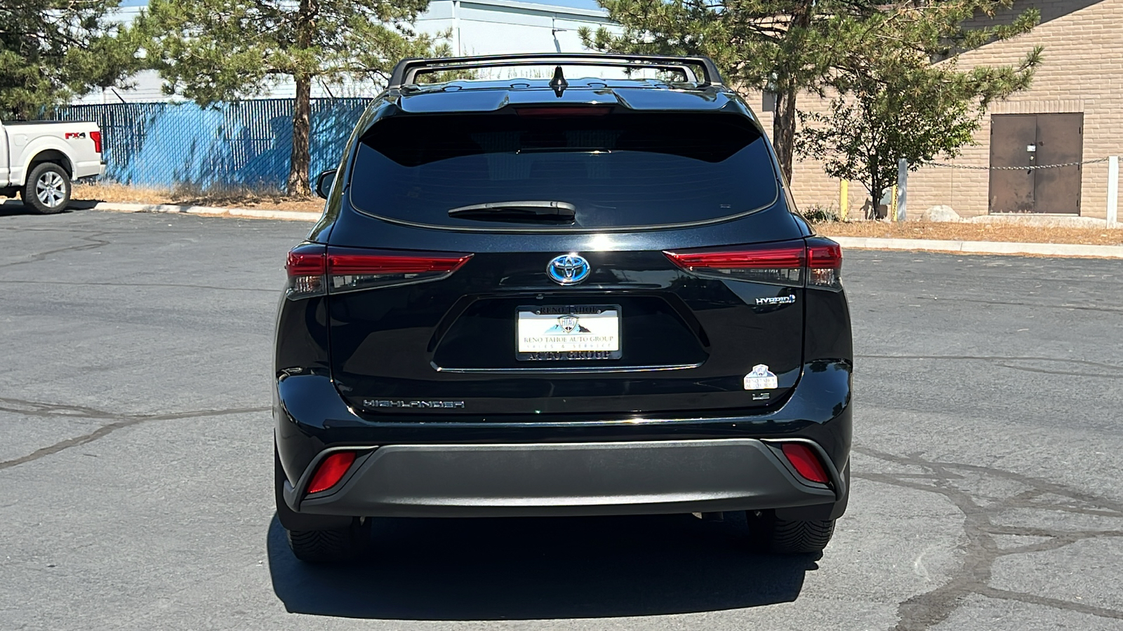 2021 Toyota Highlander Hybrid LE 6