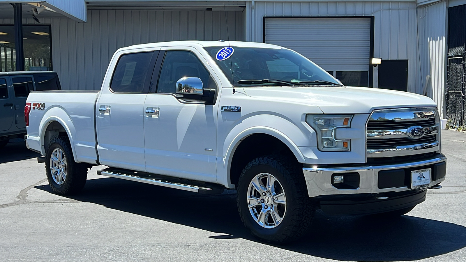 2015 Ford F-150 Lariat 4WD SuperCrew 157 3