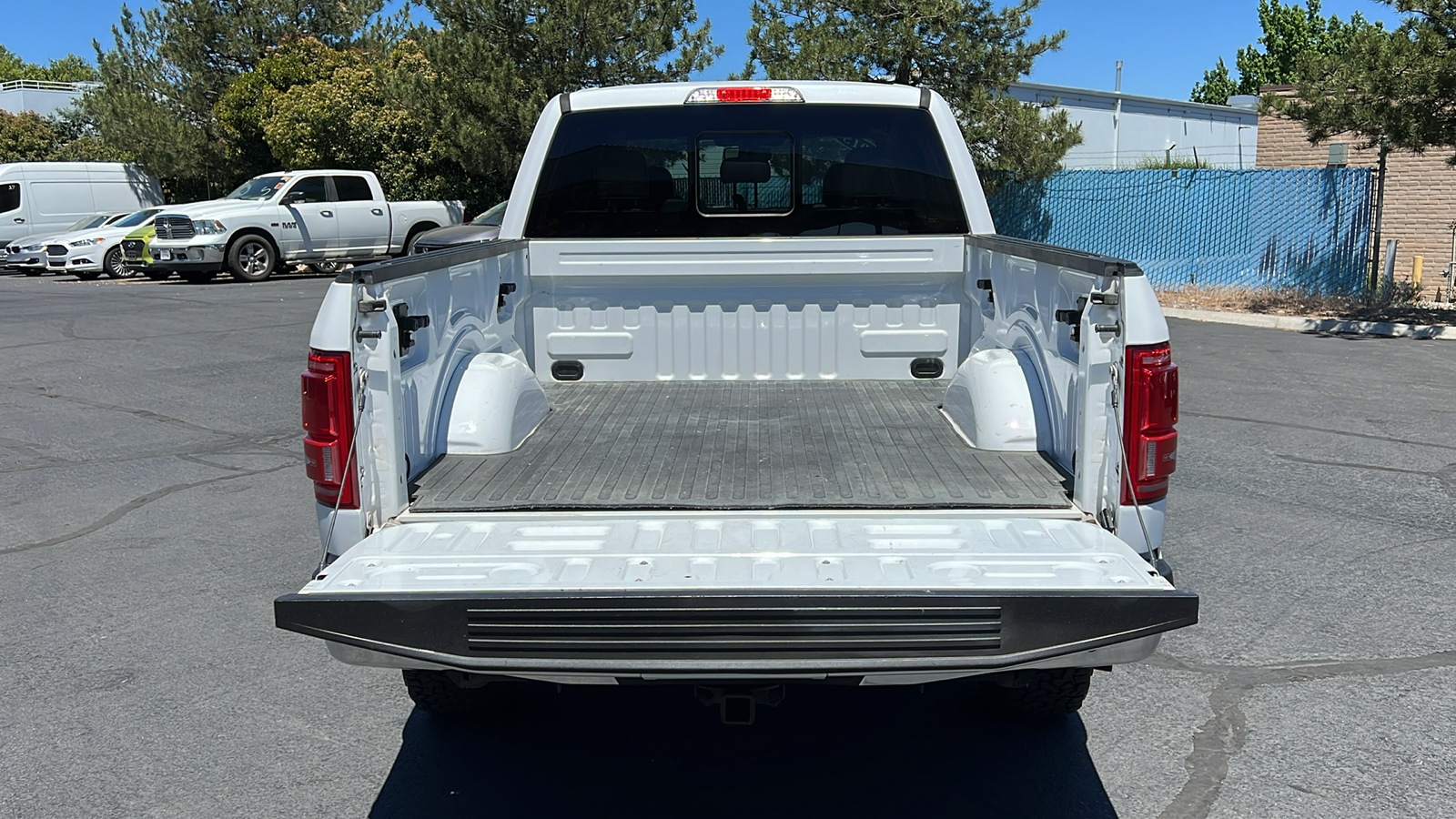 2015 Ford F-150 Lariat 4WD SuperCrew 157 7