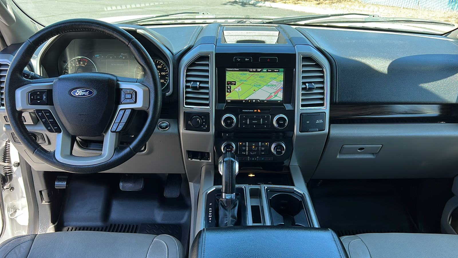 2015 Ford F-150 Lariat 4WD SuperCrew 157 15