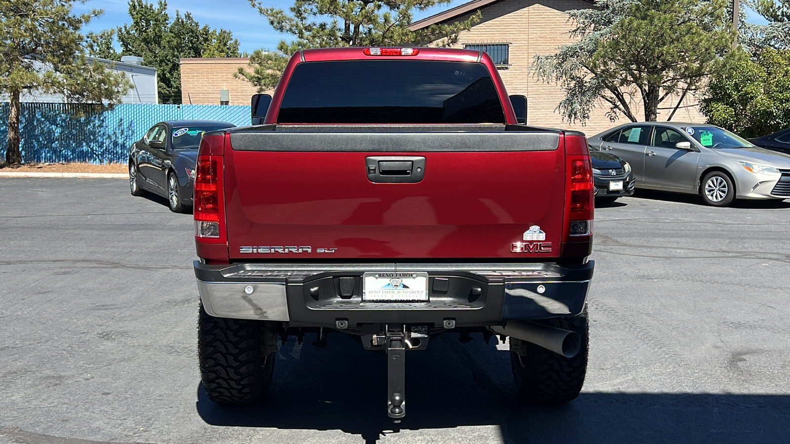 2013 GMC Sierra 2500HD SLT 4WD Crew Cab 153.7 6