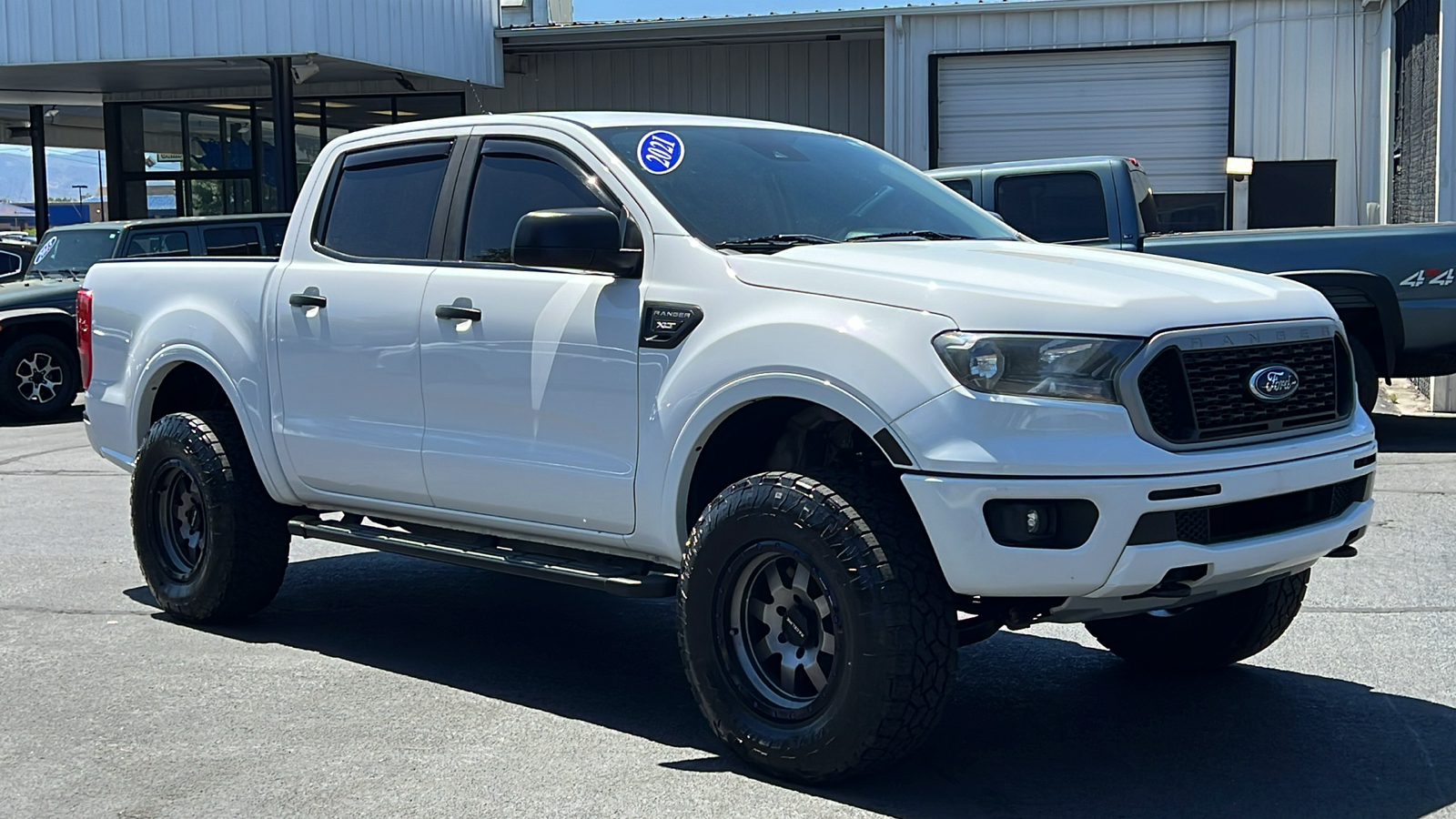 2021 Ford Ranger XLT 4WD SuperCrew 5 Box 3