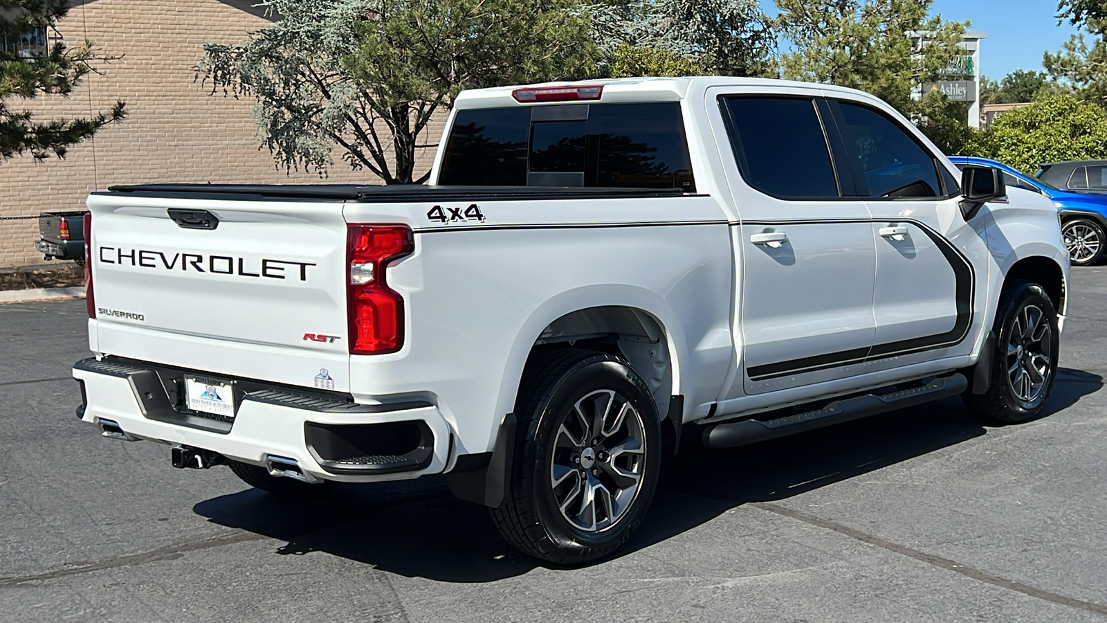 2022 Chevrolet Silverado 1500 RST 4WD Crew Cab 147 5