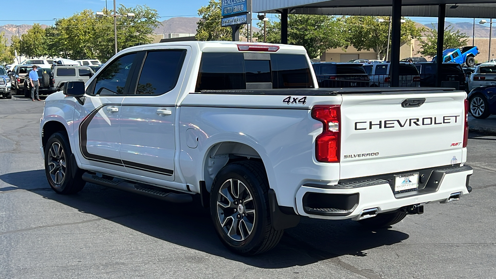 2022 Chevrolet Silverado 1500 RST 4WD Crew Cab 147 7