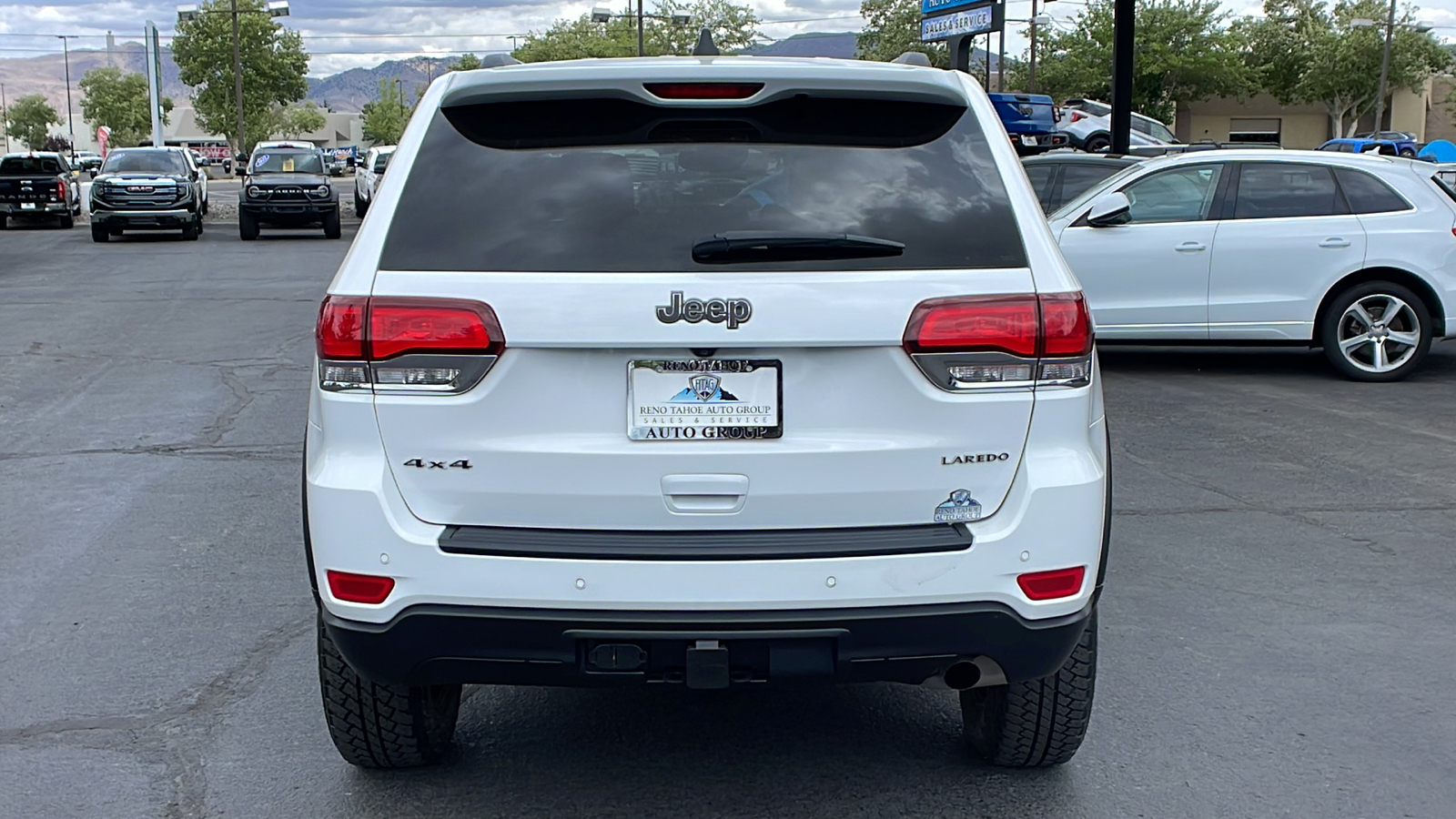 2021 Jeep Grand Cherokee Laredo E 6