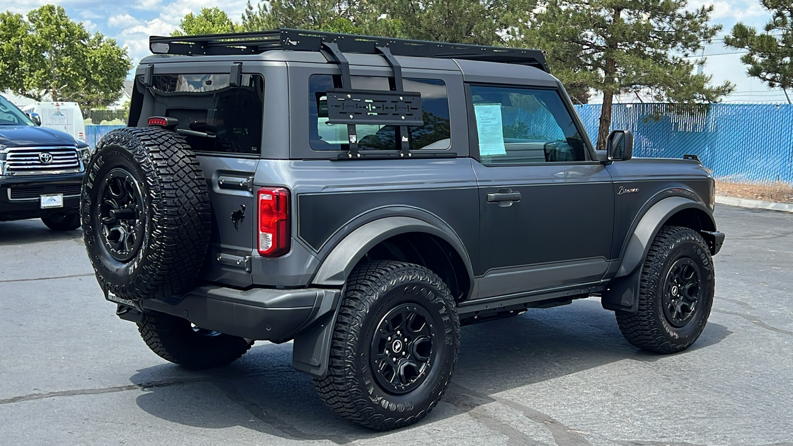 2022 Ford Bronco Black Diamond 5