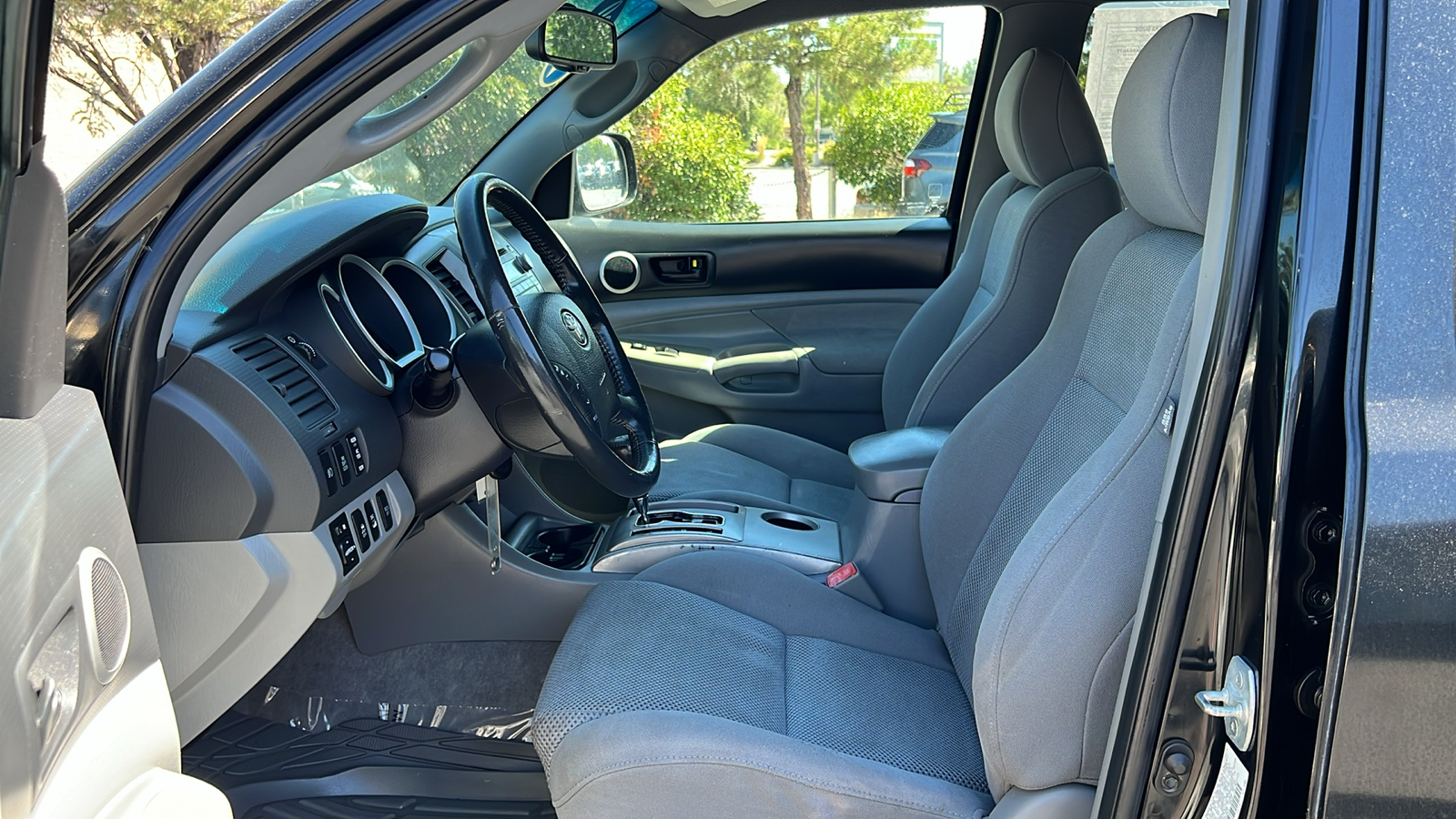 2009 Toyota Tacoma 4WD Double V6 AT 25