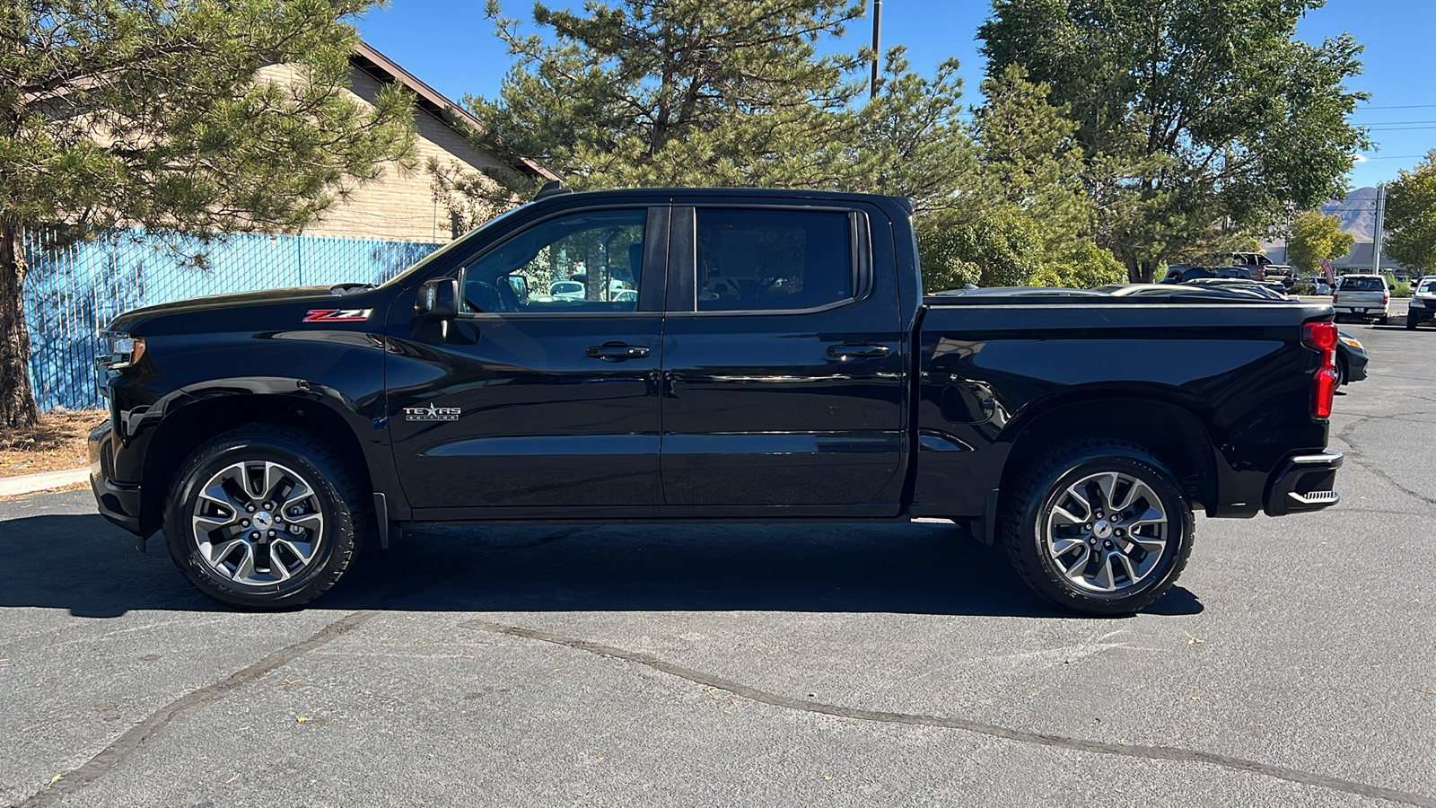 2021 Chevrolet Silverado 1500 RST 4WD Crew Cab 147 8