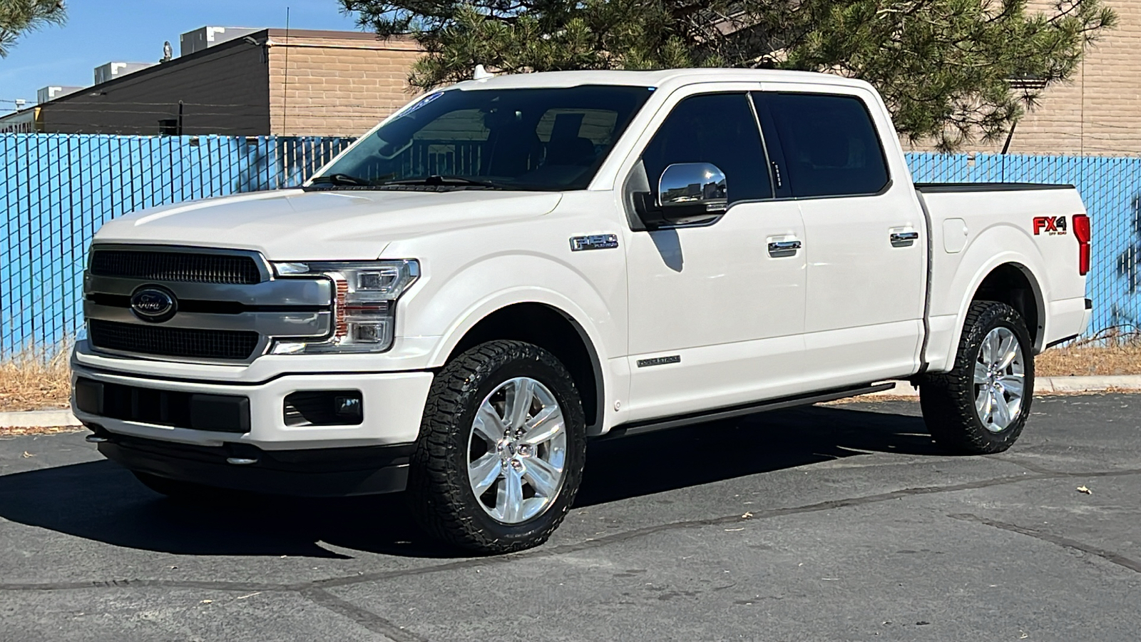 2018 Ford F-150 Platinum 4WD SuperCrew 5.5 Box 1