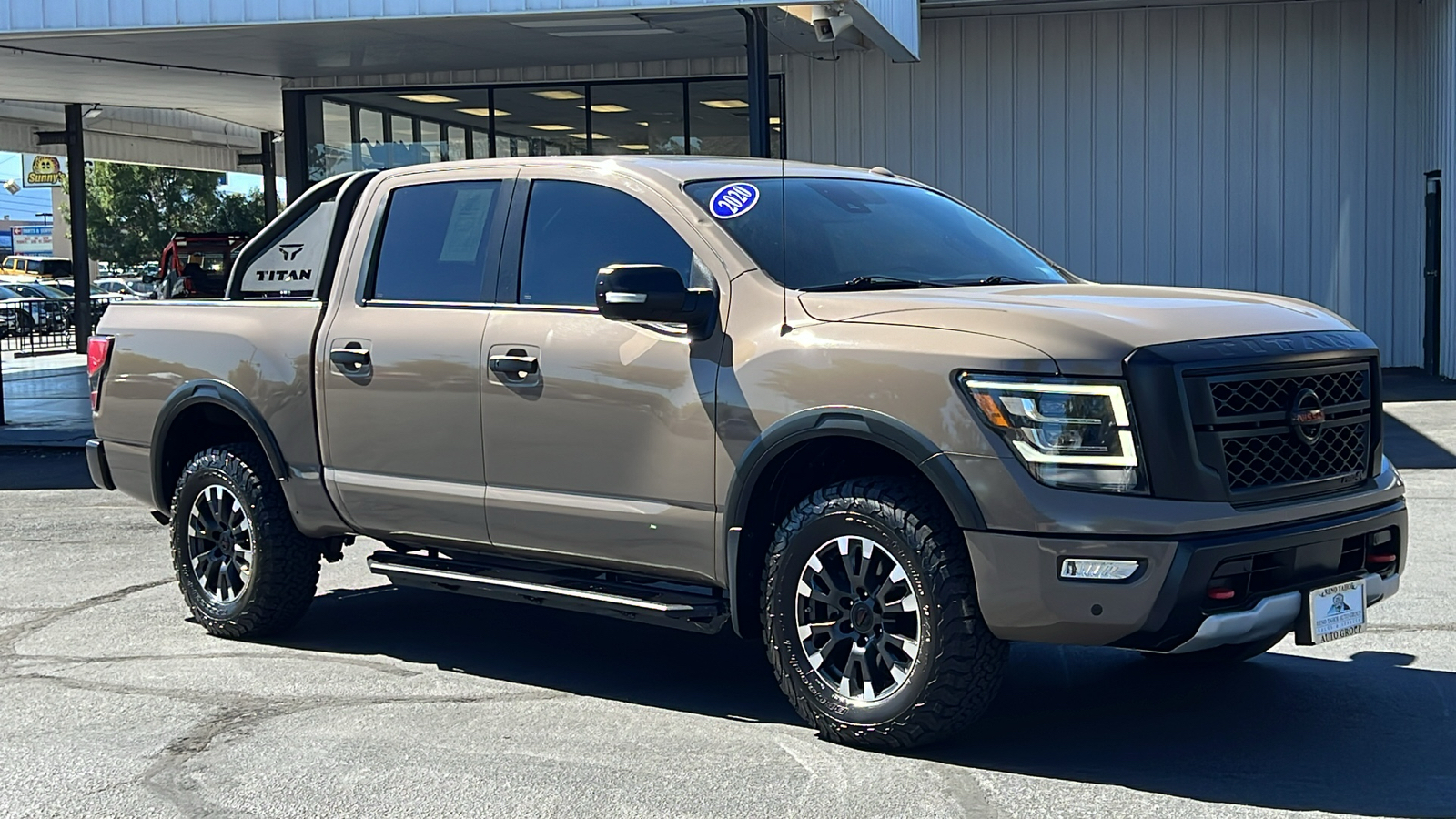 2020 Nissan Titan PRO-4X 4x4 Crew Cab 3