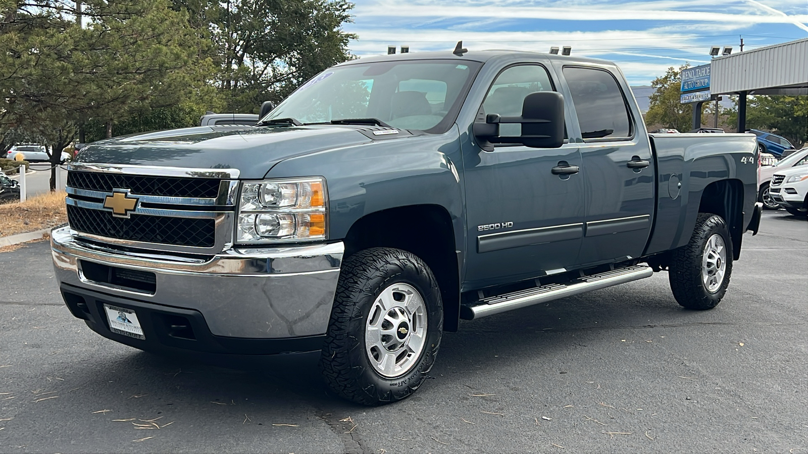 2013 Chevrolet Silverado 2500HD LT 4WD Crew Cab 153.7 1