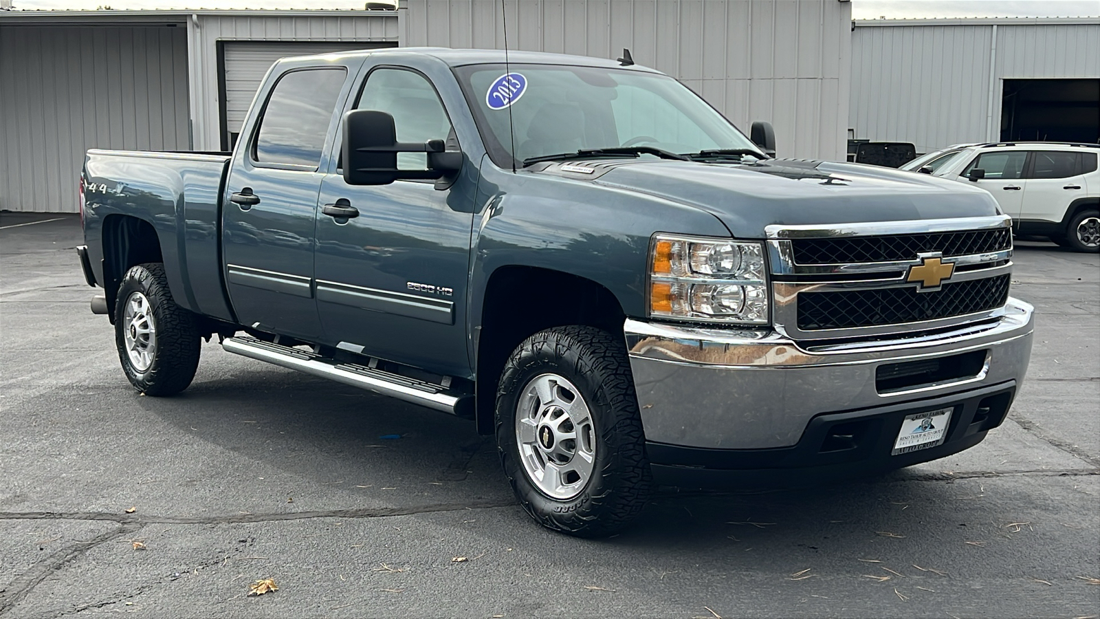 2013 Chevrolet Silverado 2500HD LT 4WD Crew Cab 153.7 3