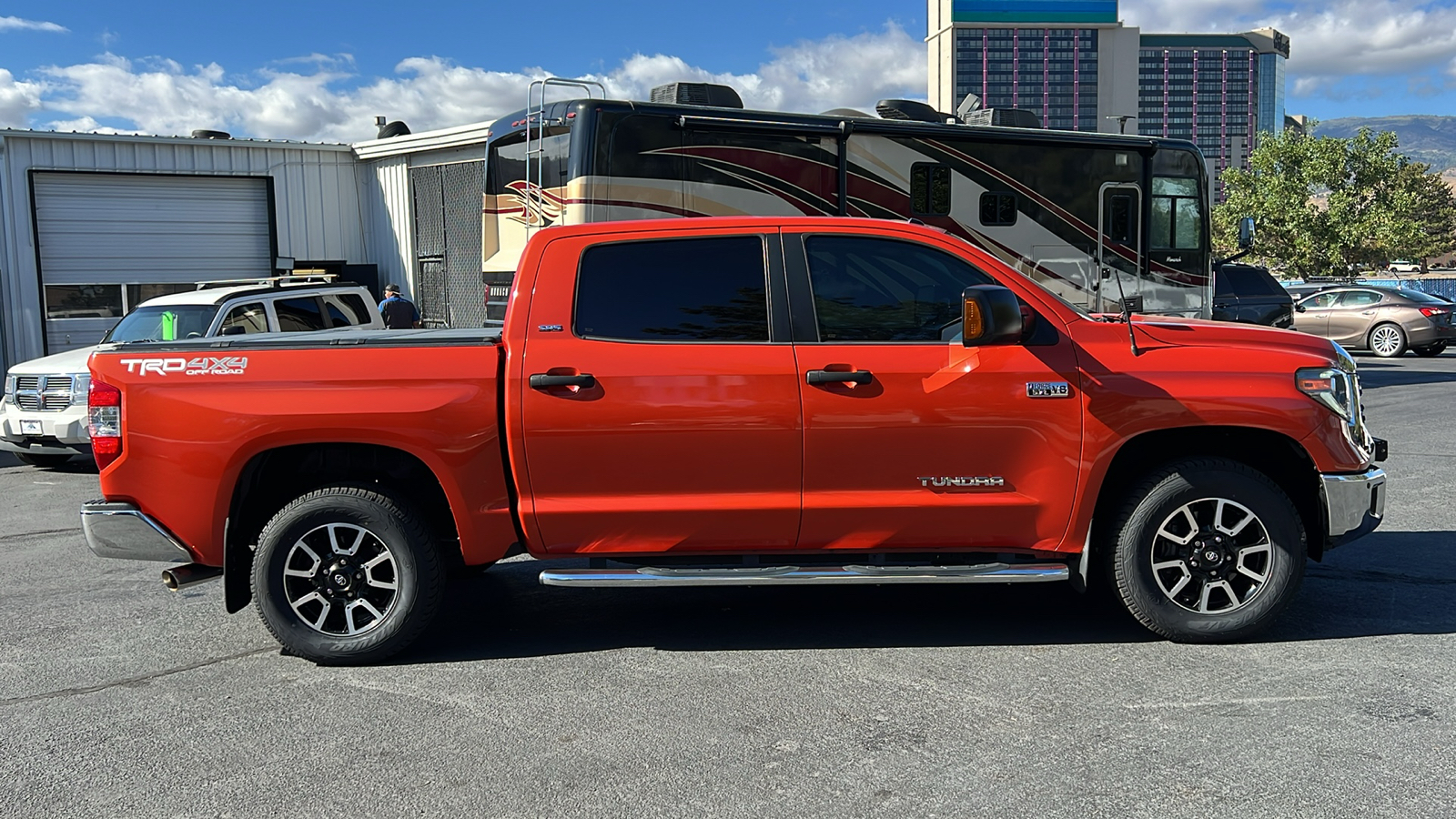 2018 Toyota Tundra SR5 CrewMax 5.5 Bed 5.7L 4