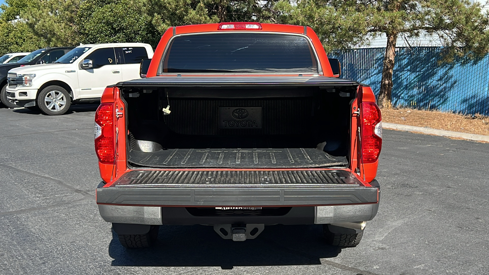 2018 Toyota Tundra SR5 CrewMax 5.5 Bed 5.7L 11