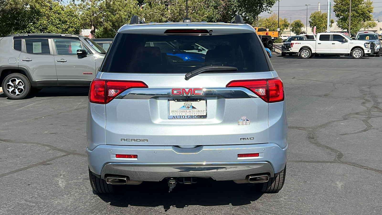 2017 GMC Acadia Denali 6