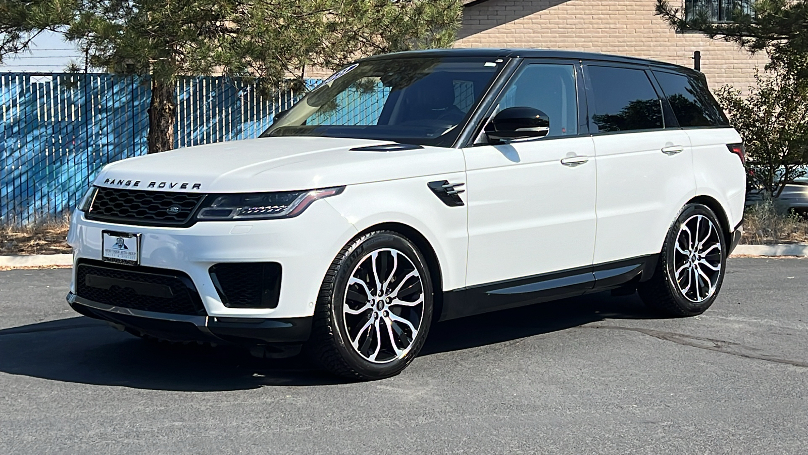 2021 Land Rover Range Rover Sport HSE Silver Edition 1