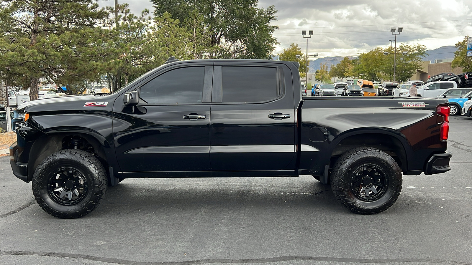 2020 Chevrolet Silverado 1500 LT Trail Boss 4WD Crew Cab 147 8