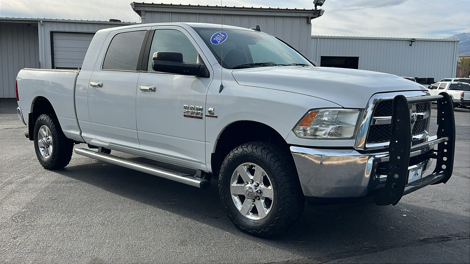 2014 Ram 2500 SLT 4WD Mega Cab 160.5 3