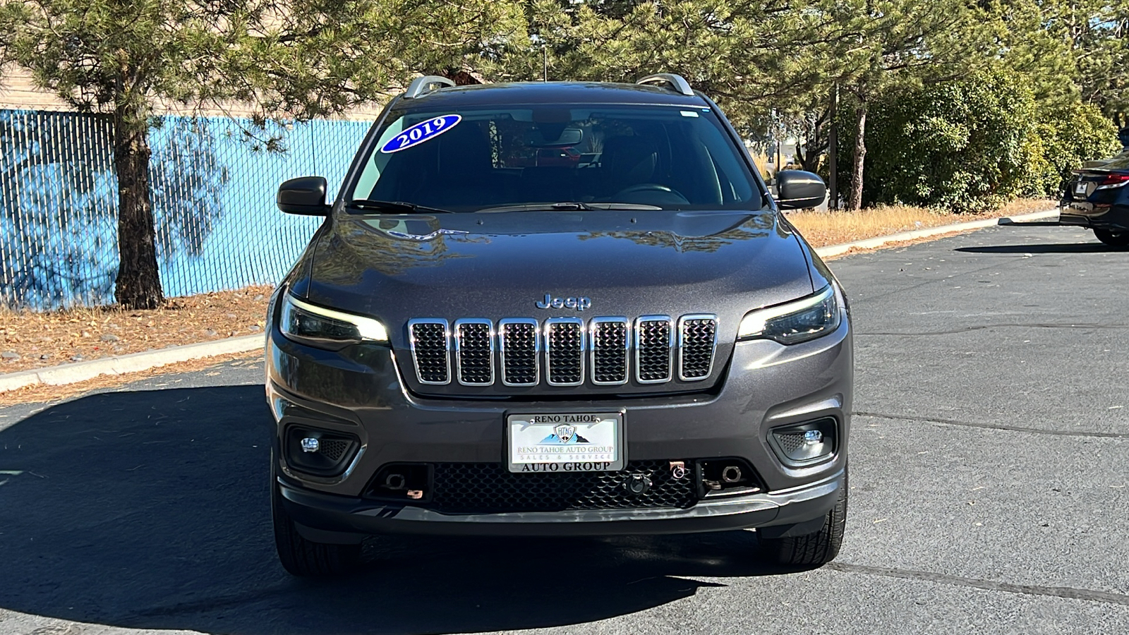 2019 Jeep Cherokee Latitude Plus 2