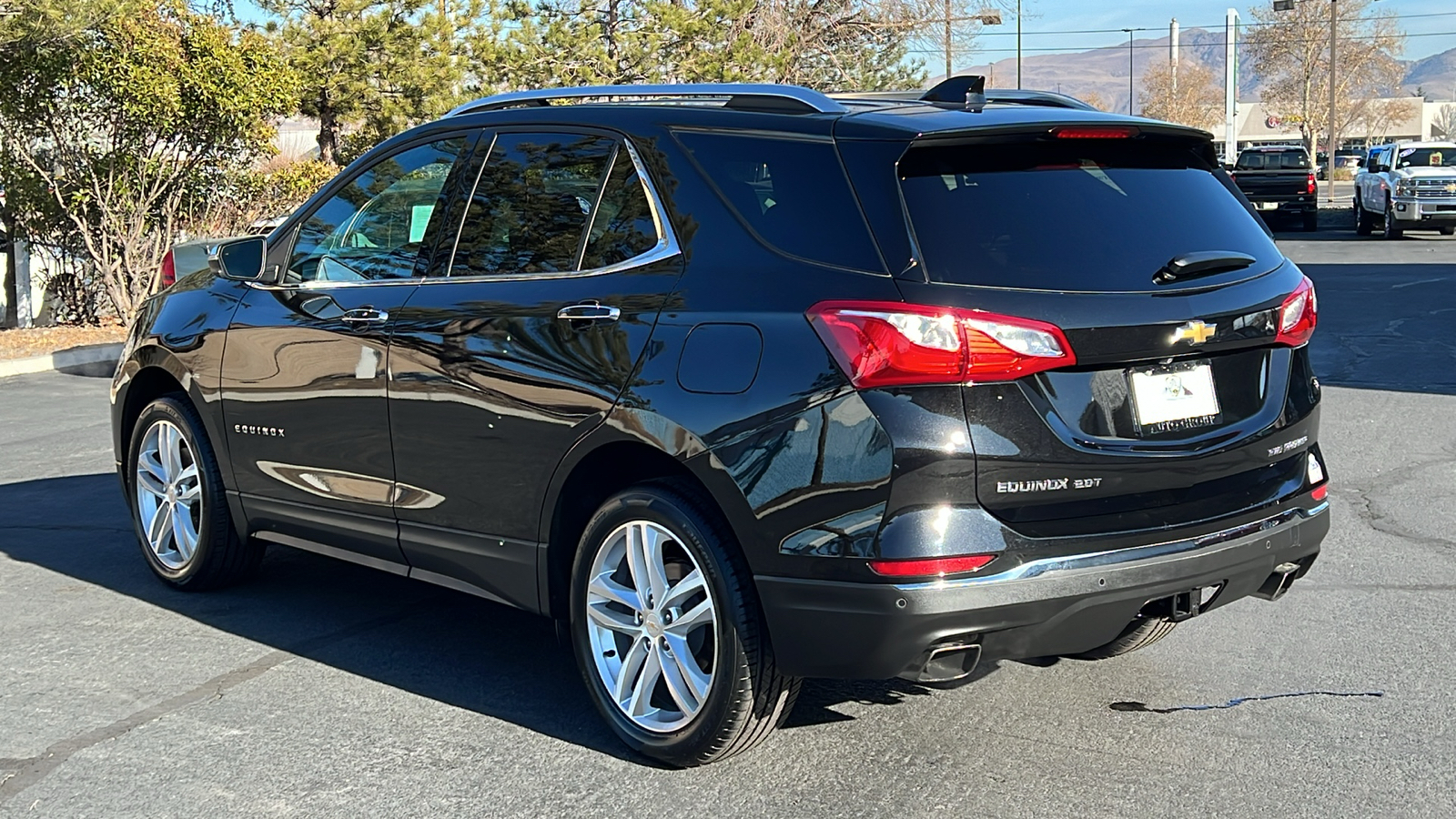 2020 Chevrolet Equinox Premier 7