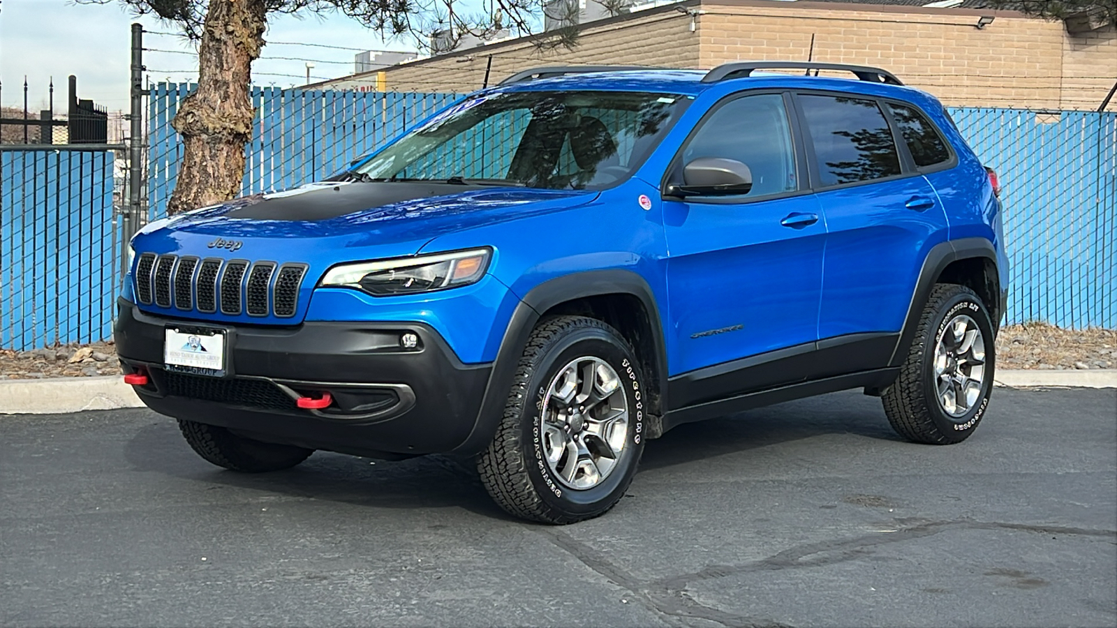 2019 Jeep Cherokee Trailhawk 1