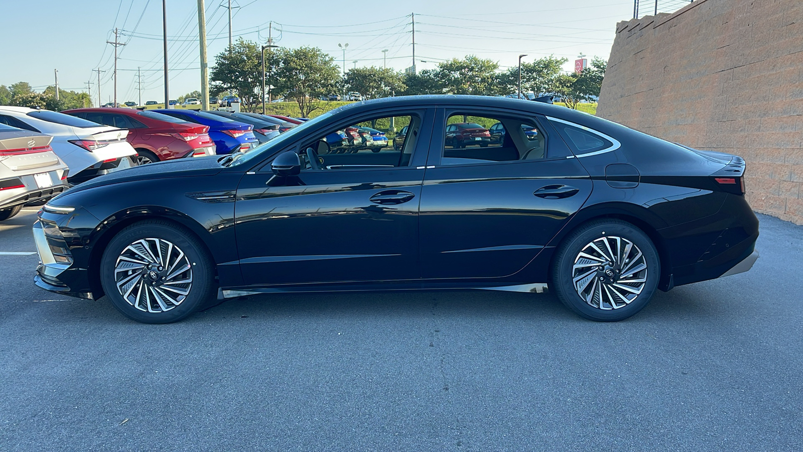 2024 Hyundai Sonata Hybrid Limited 4