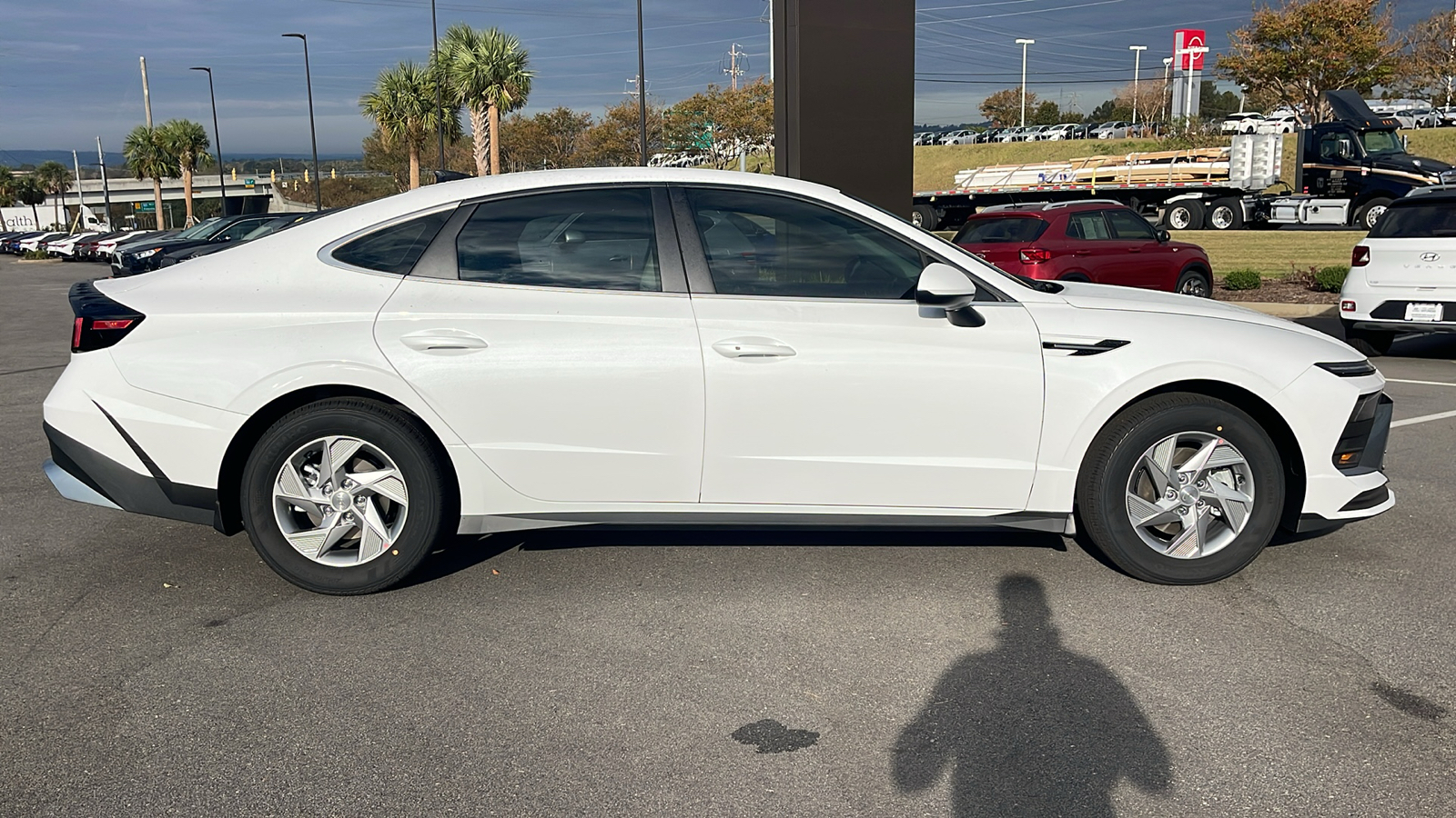 2025 Hyundai Sonata SE 8