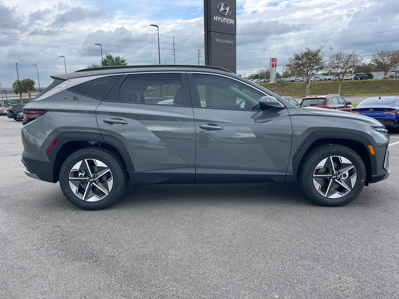 2025 Hyundai Tucson SEL 8