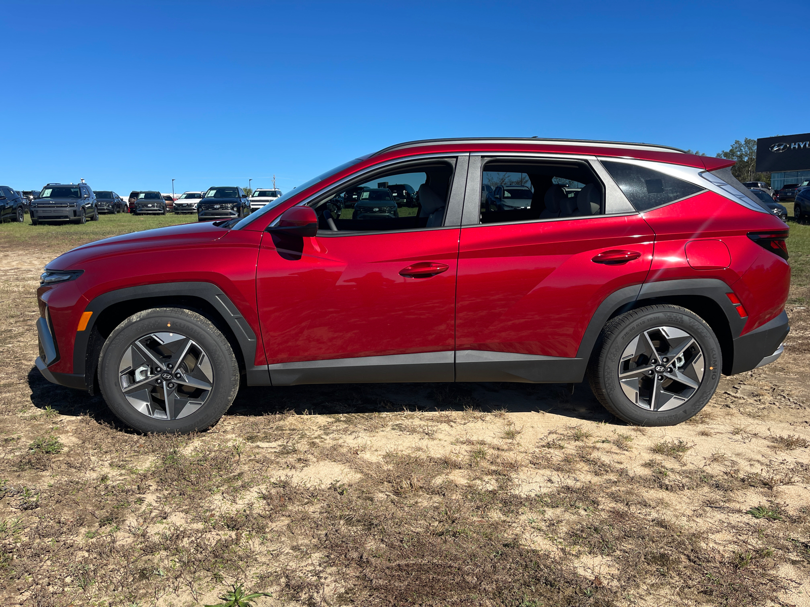 2025 Hyundai Tucson SEL 4