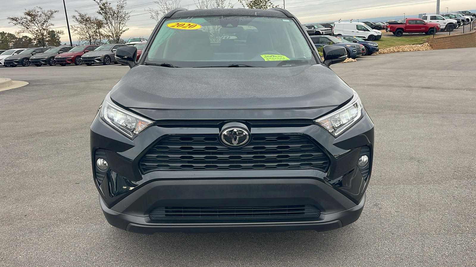 2020 Toyota RAV4 XLE 2