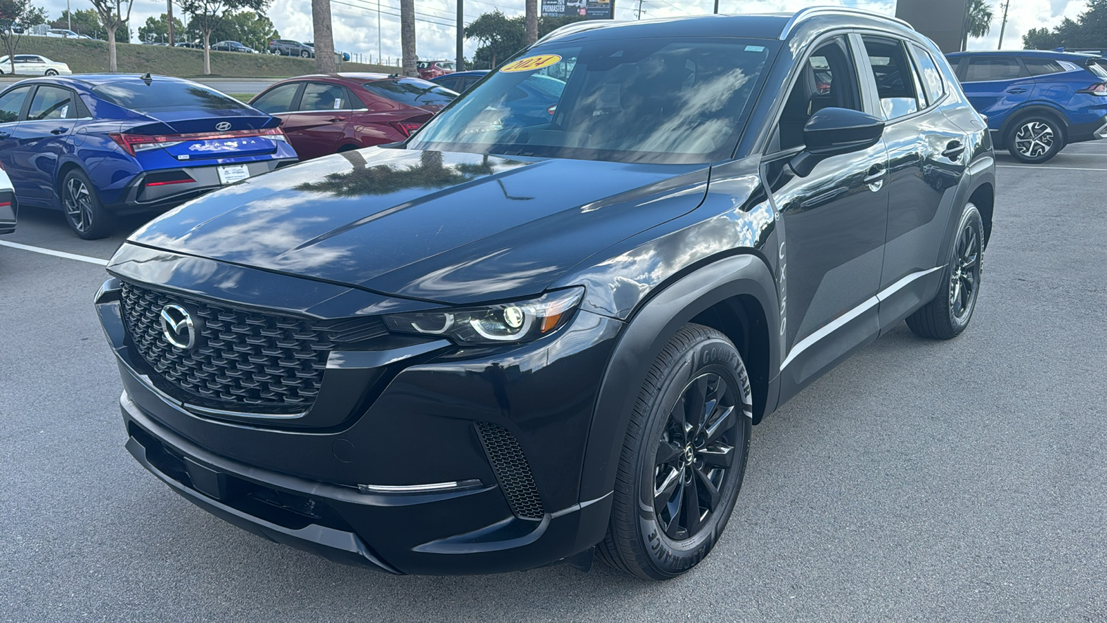 2024 Mazda CX-50 2.5 S Preferred Package 3