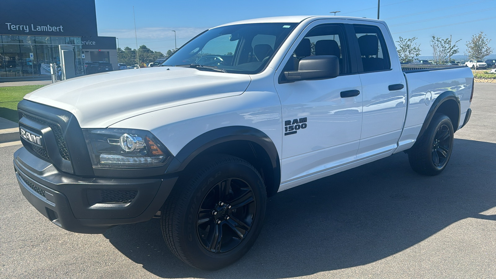 2022 Ram 1500 Classic Warlock 3