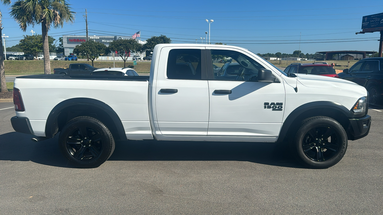 2022 Ram 1500 Classic Warlock 8