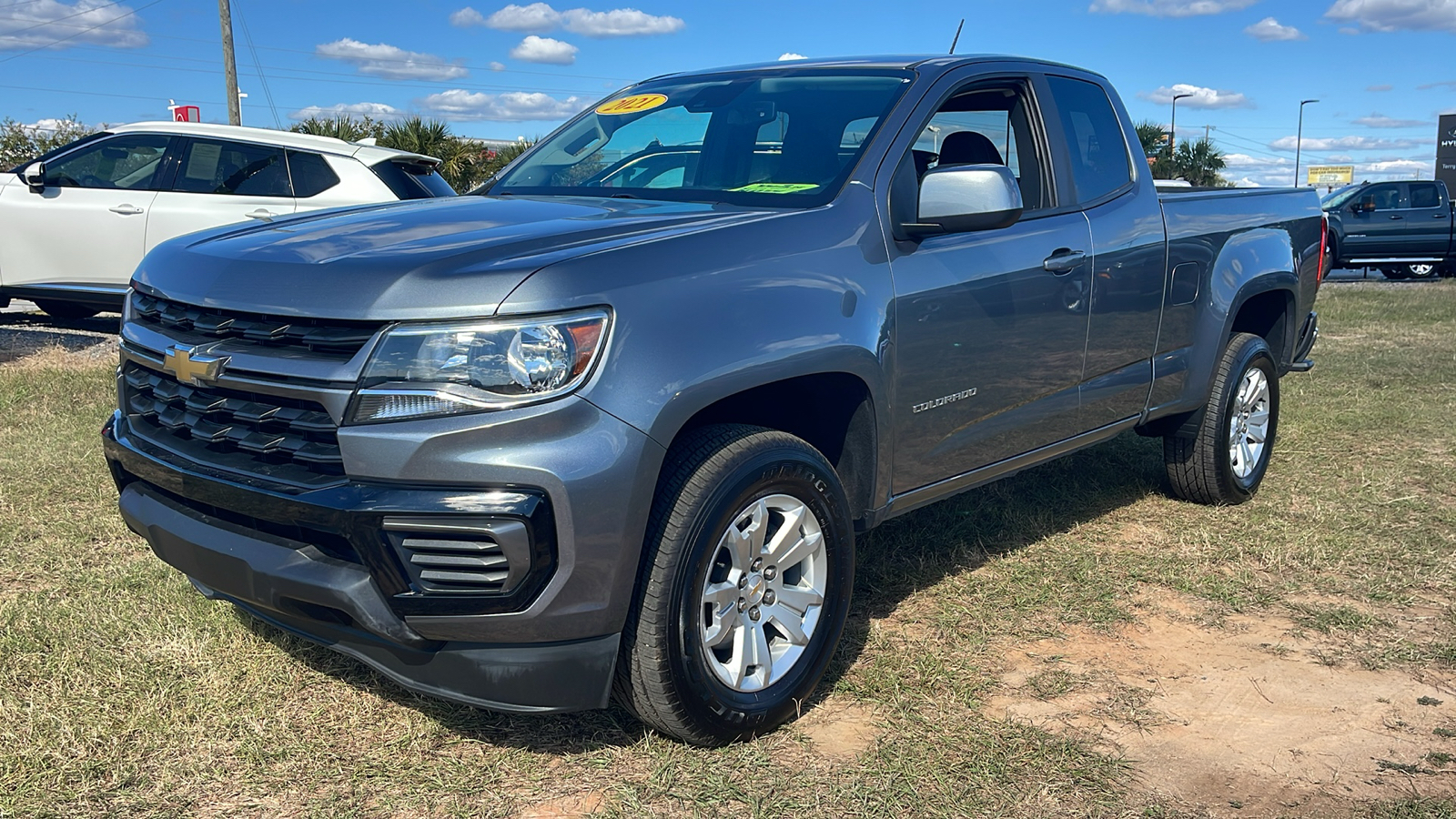 2021 Chevrolet Colorado LT 3