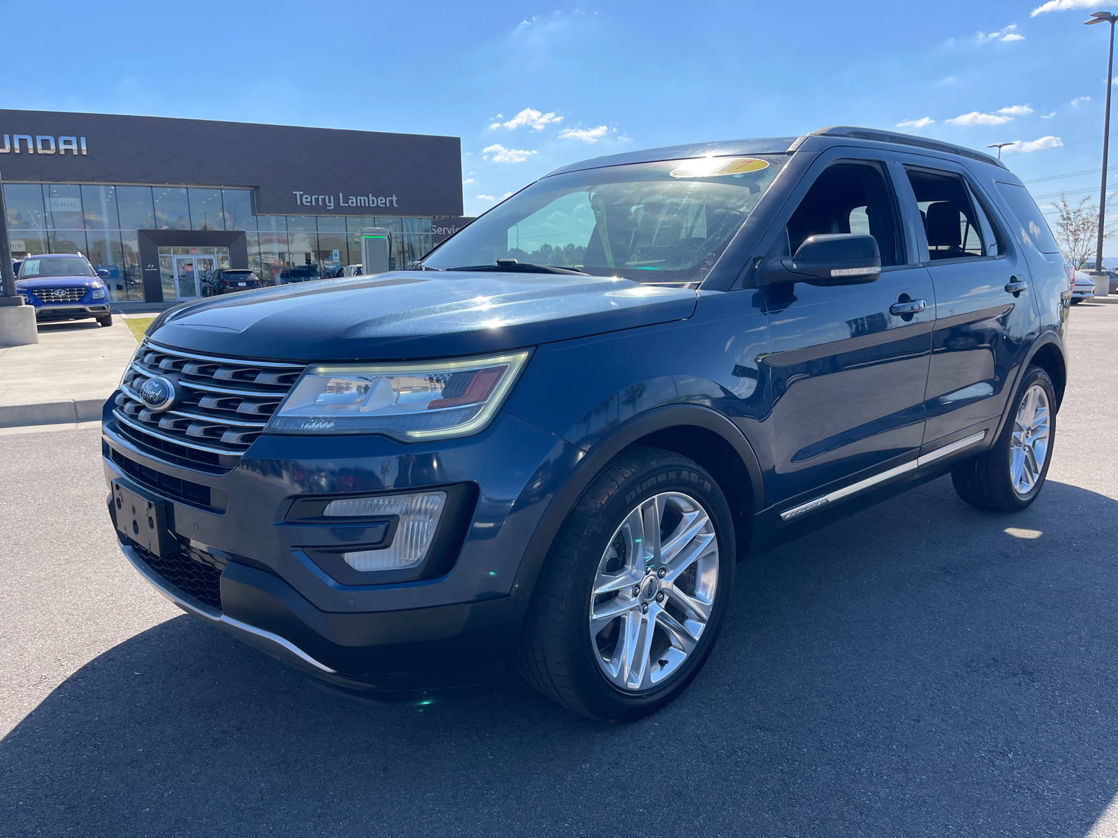 2017 Ford Explorer XLT 3