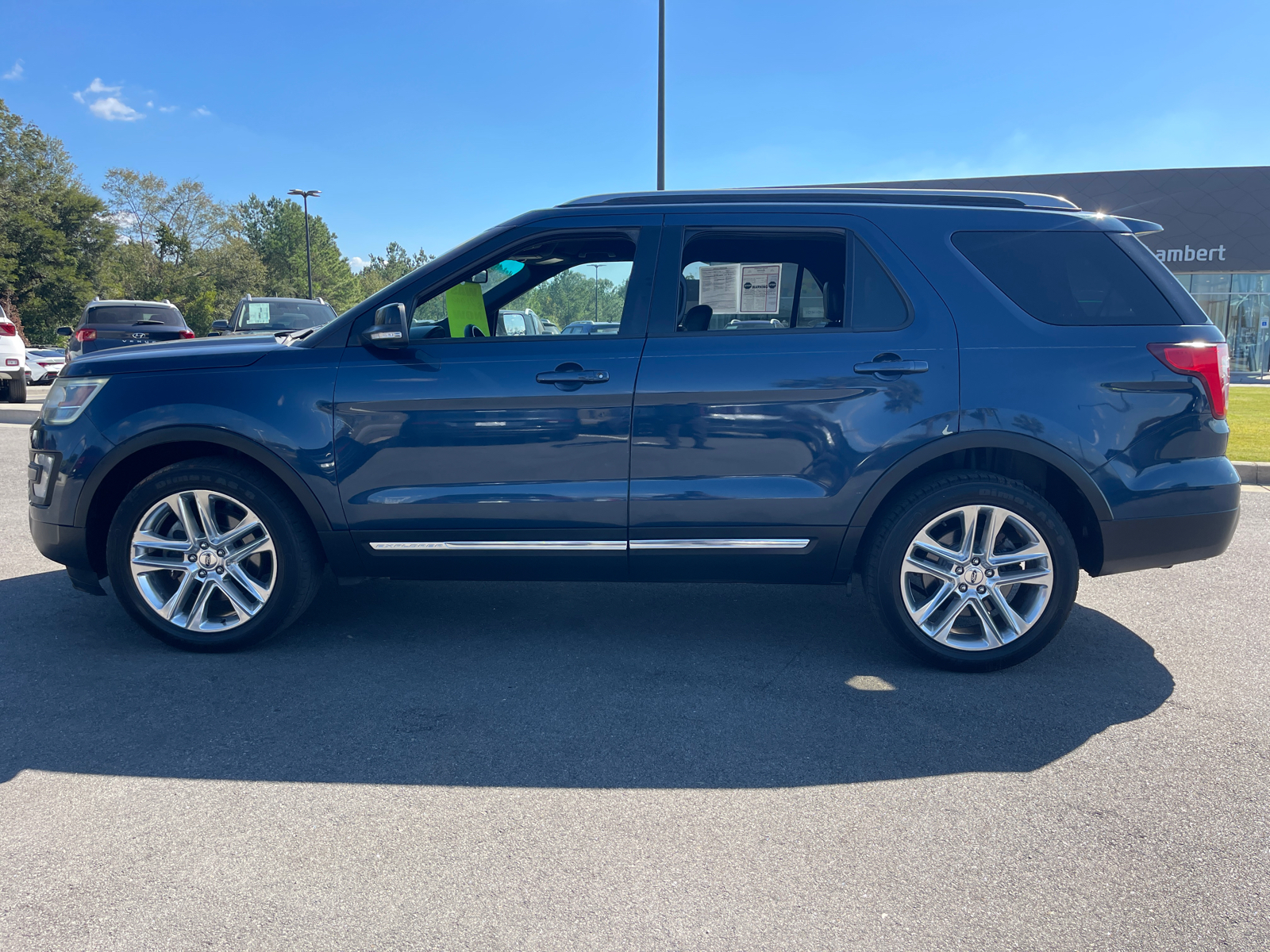 2017 Ford Explorer XLT 4