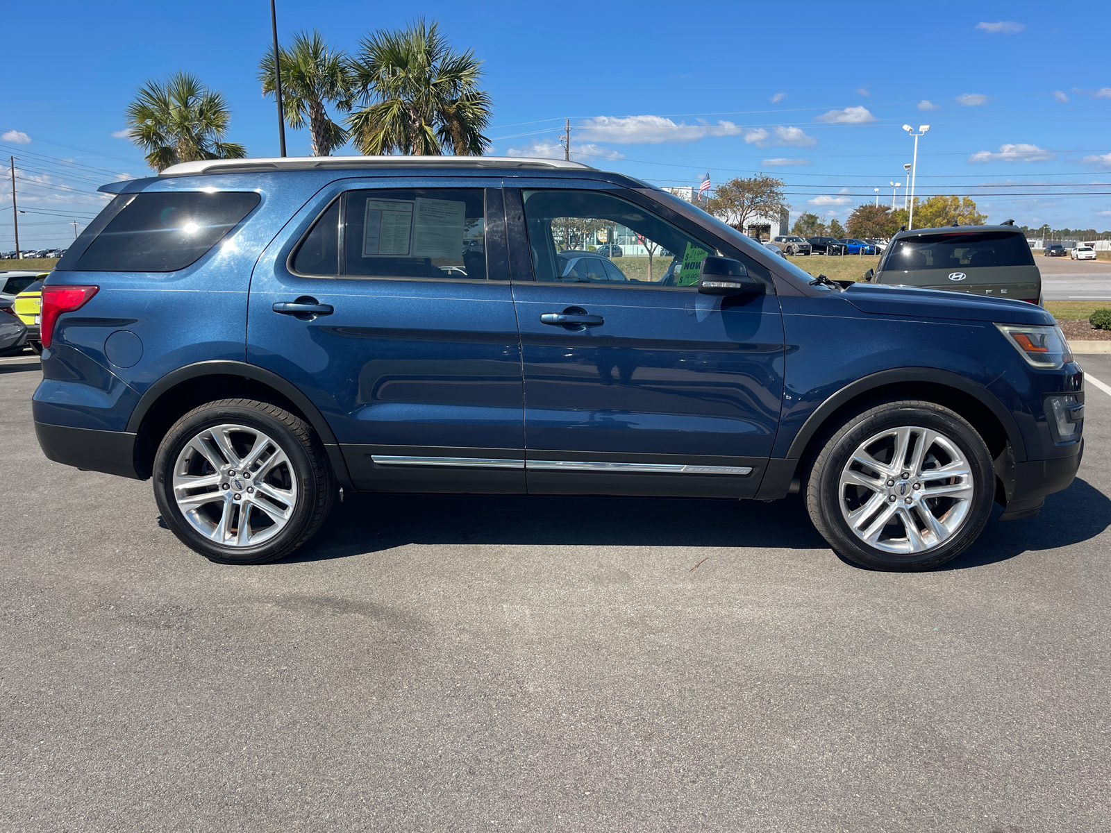 2017 Ford Explorer XLT 8