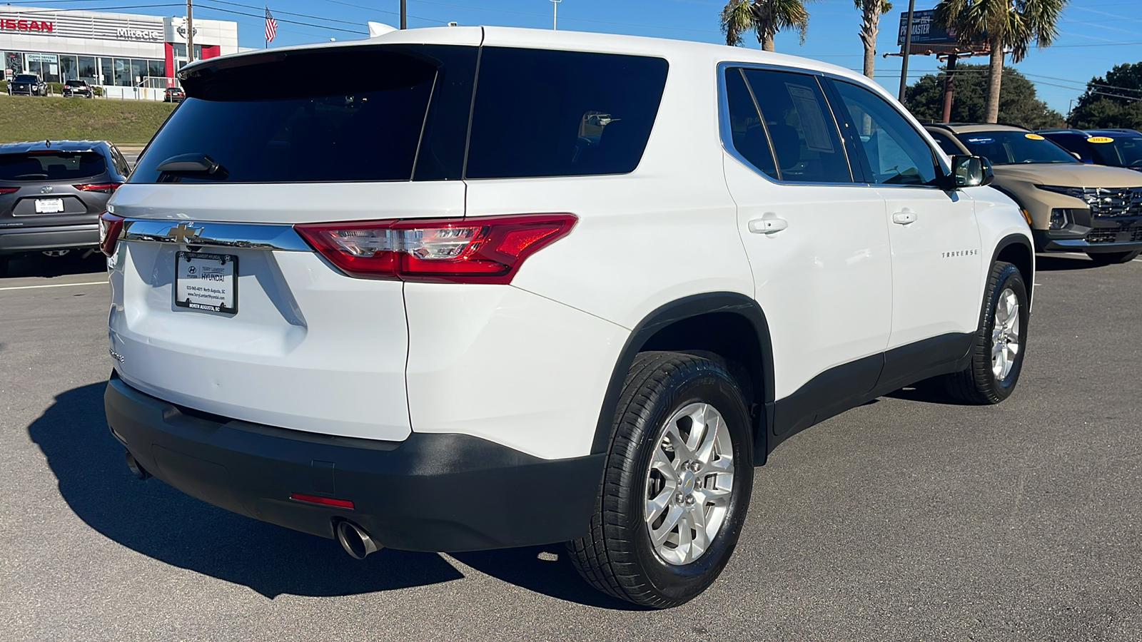 2020 Chevrolet Traverse LS 7