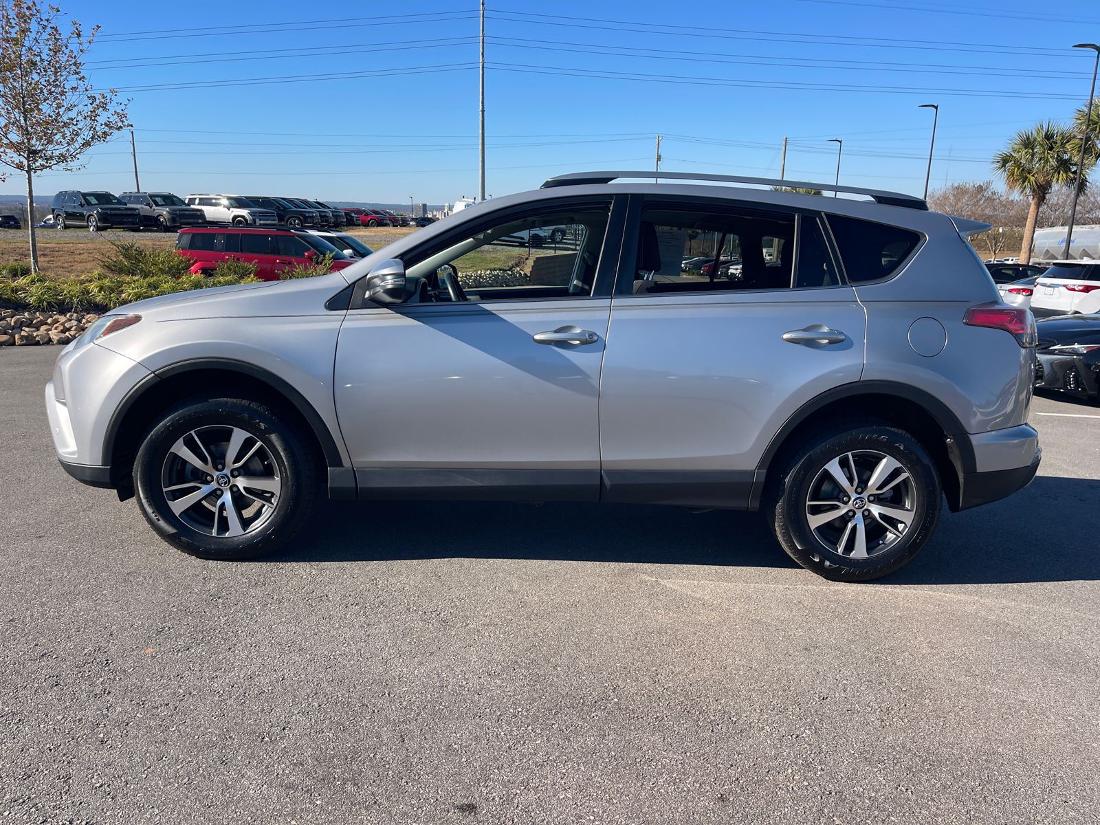 2018 Toyota RAV4 XLE 4