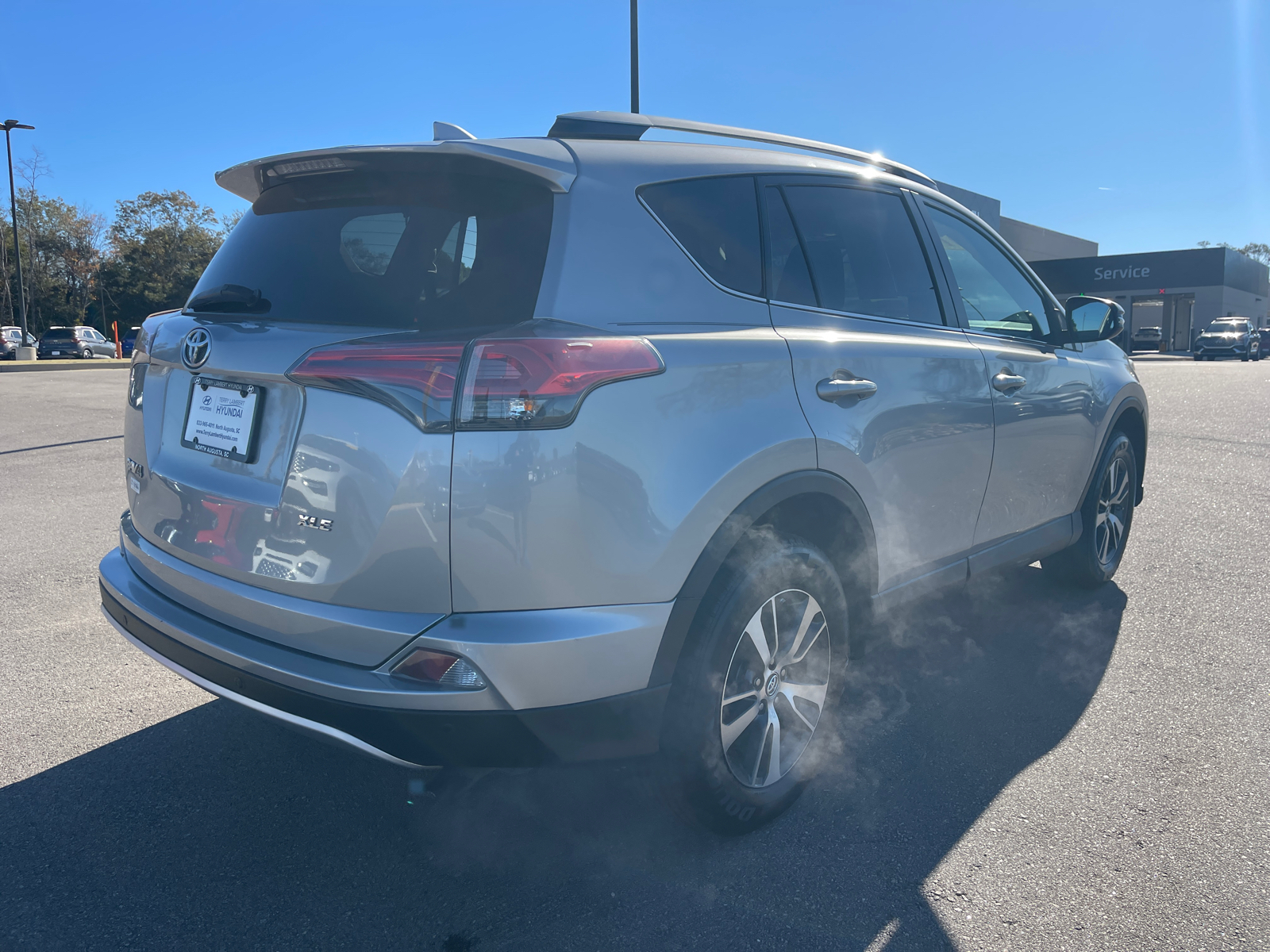 2018 Toyota RAV4 XLE 7