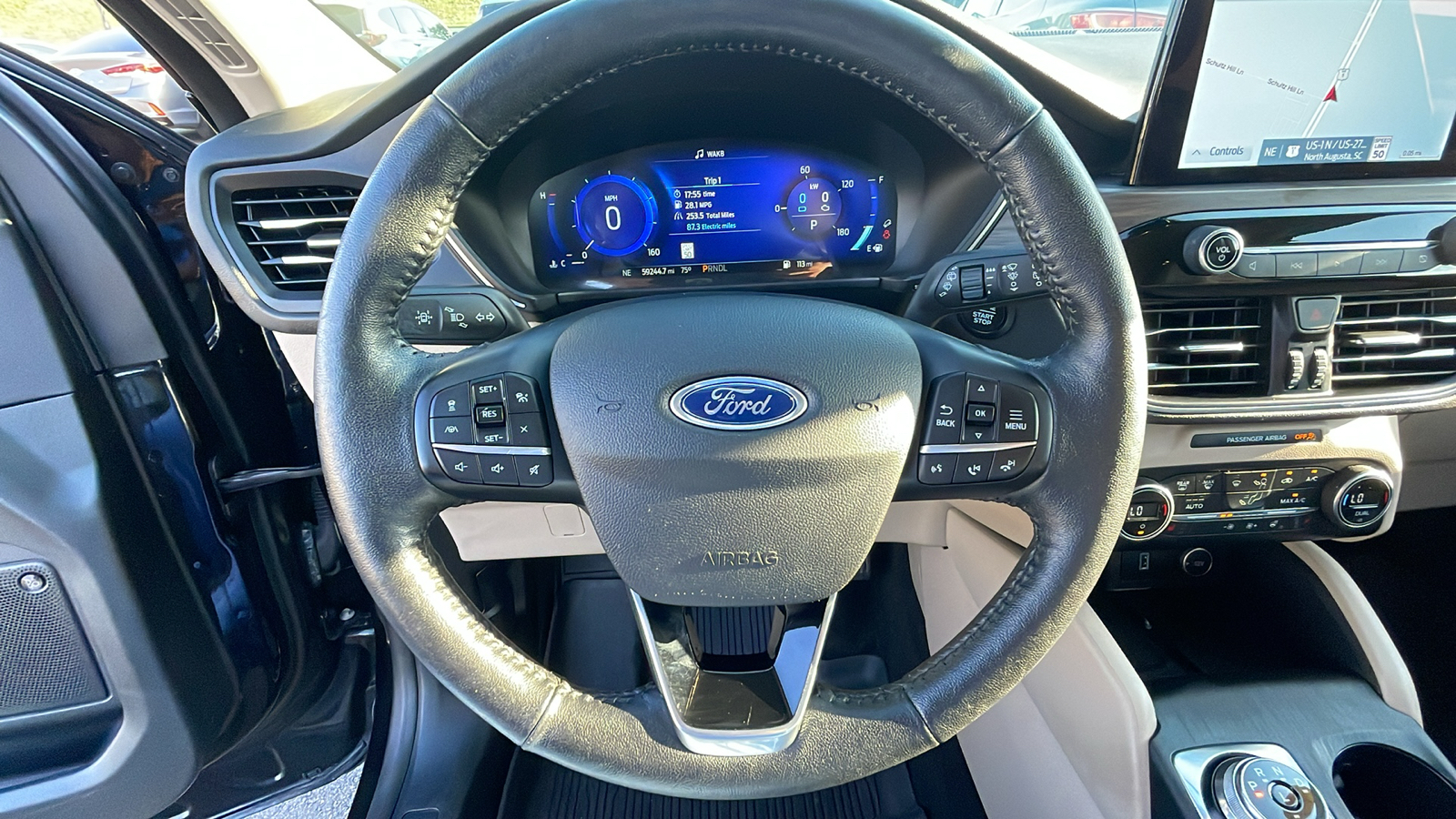 2020 Ford Escape Titanium Hybrid 21