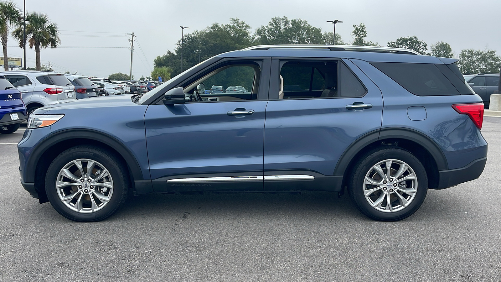 2021 Ford Explorer Limited 4