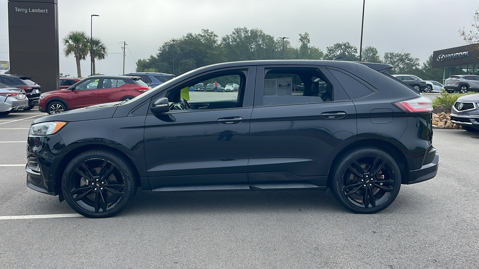 2019 Ford Edge ST 4