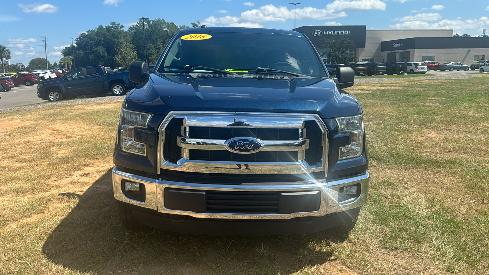 2016 Ford F-150 XLT 2