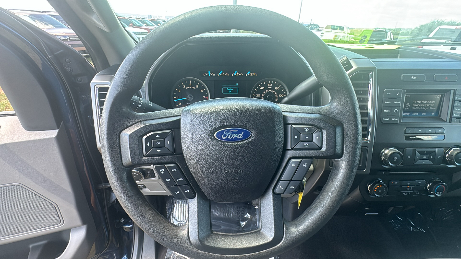 2016 Ford F-150 XLT 21