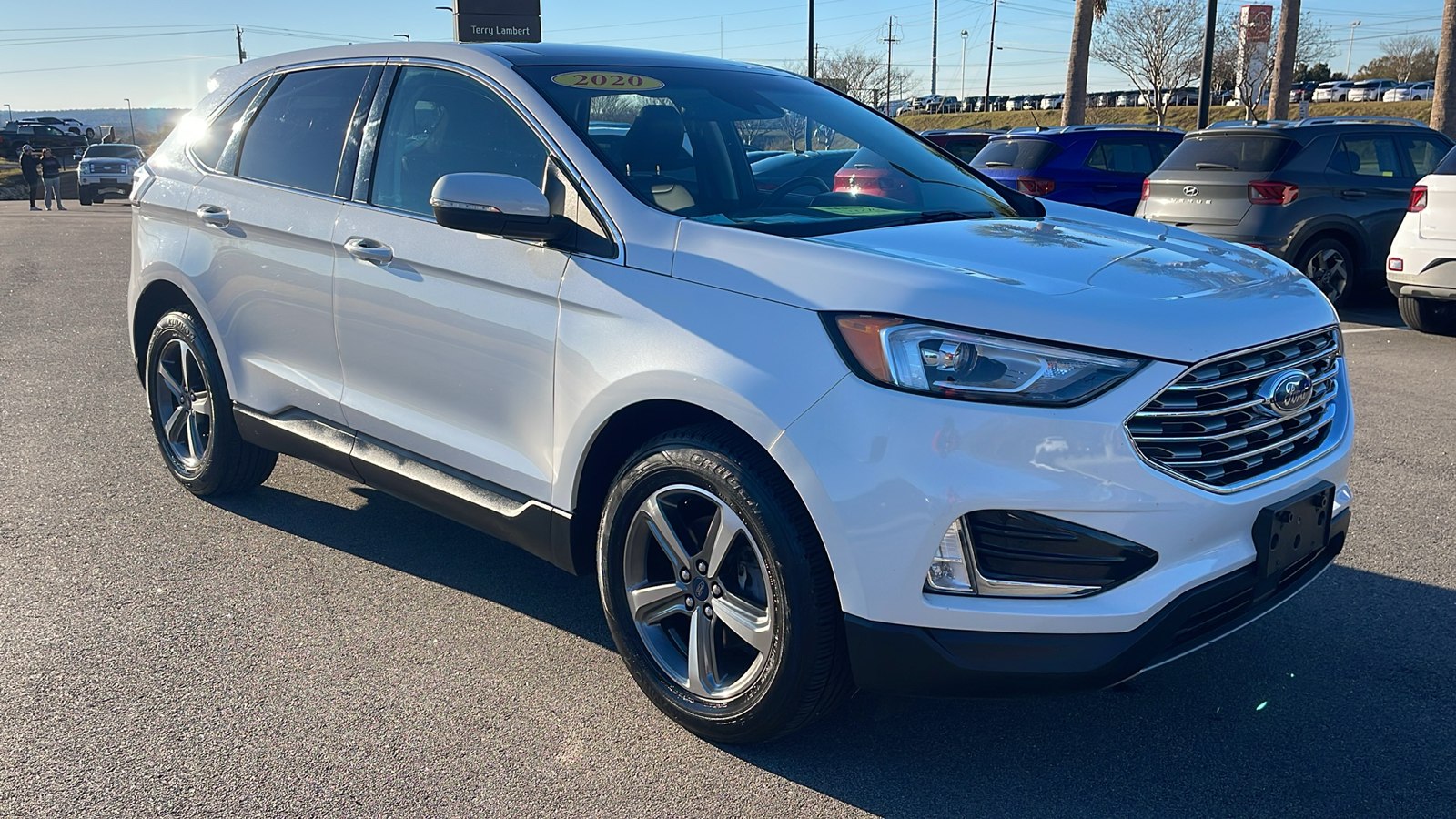 2020 Ford Edge SEL 1