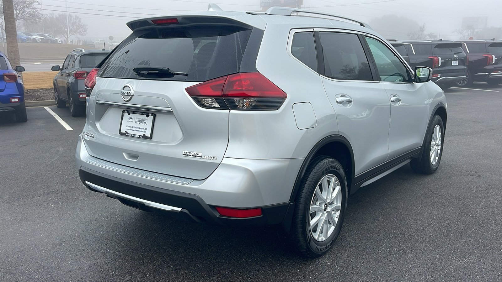 2019 Nissan Rogue S 7