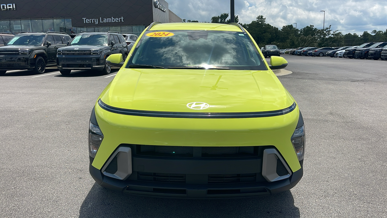 2024 Hyundai Kona SEL 2