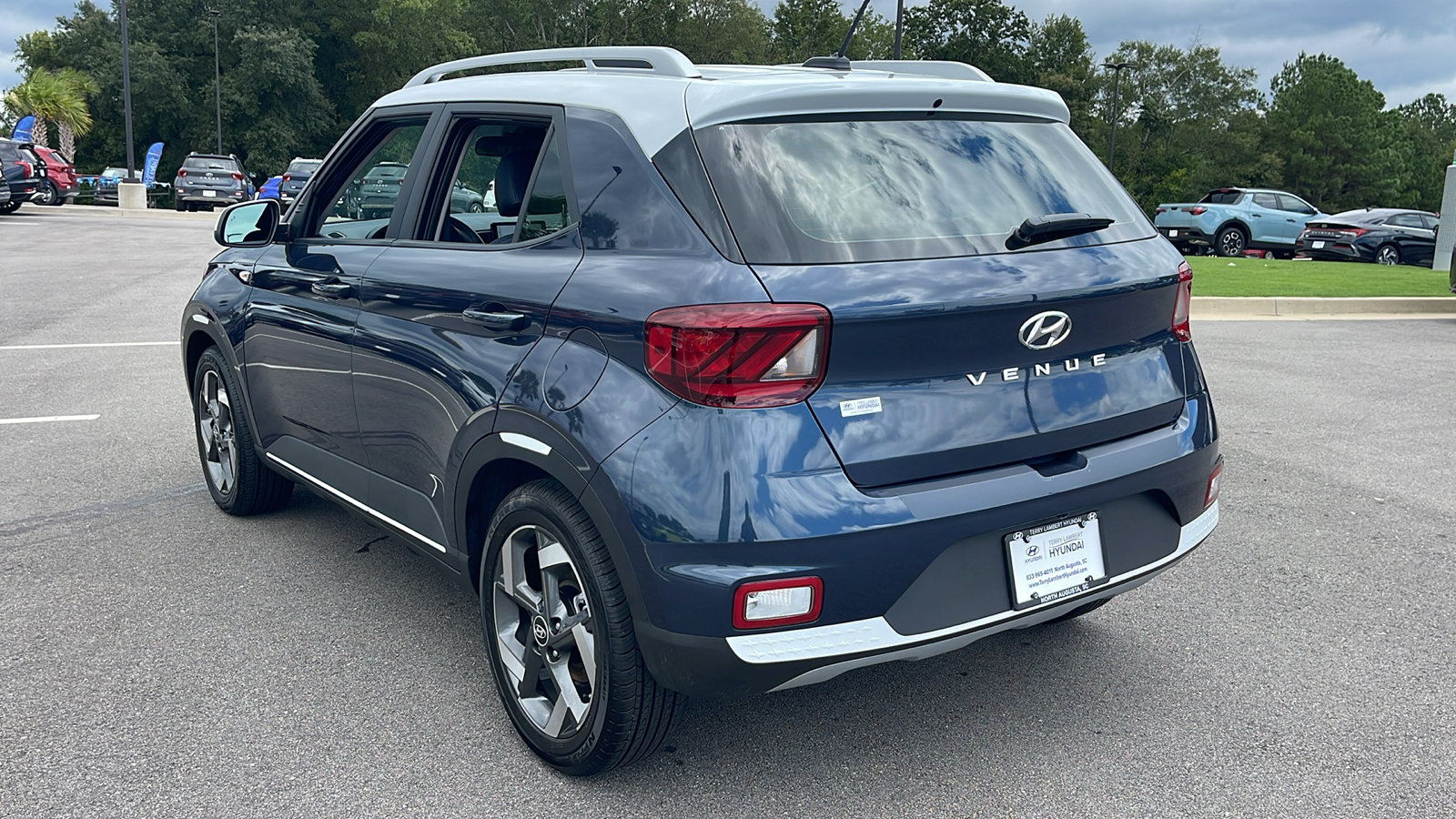 2024 Hyundai Venue Limited 5