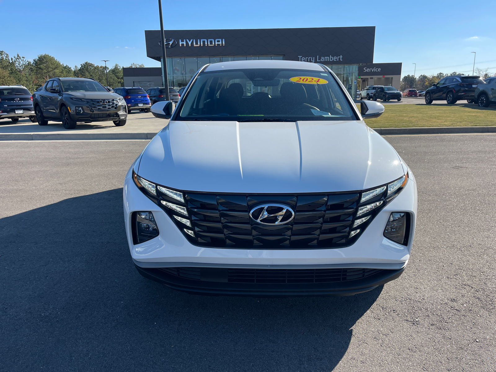 2024 Hyundai Tucson SE 2